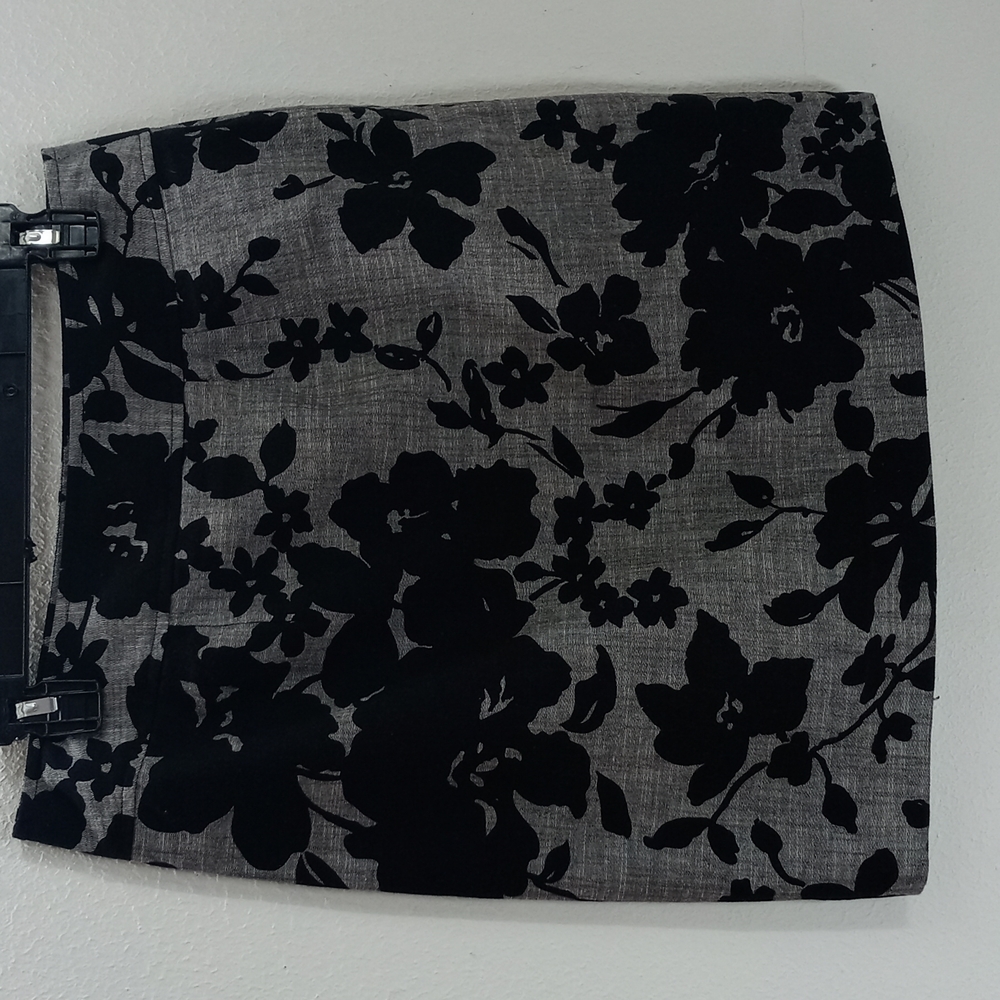 Ann Taylor Mini Floral Skirt